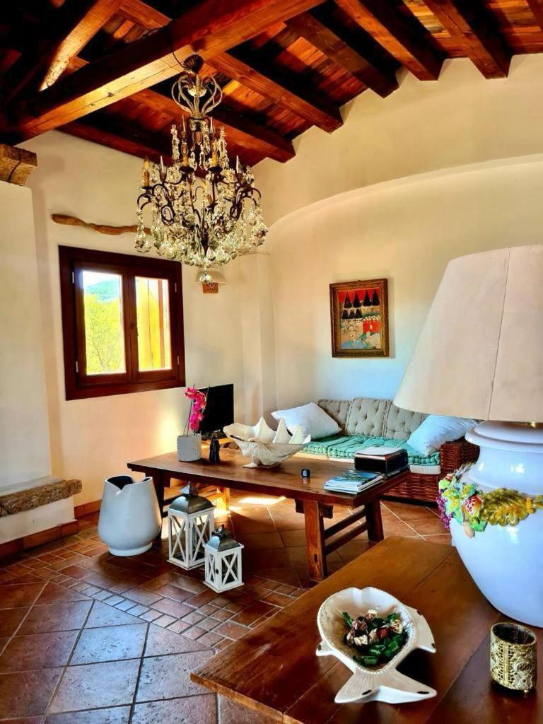 Villa Smeralda Ольбия Экстерьер фото